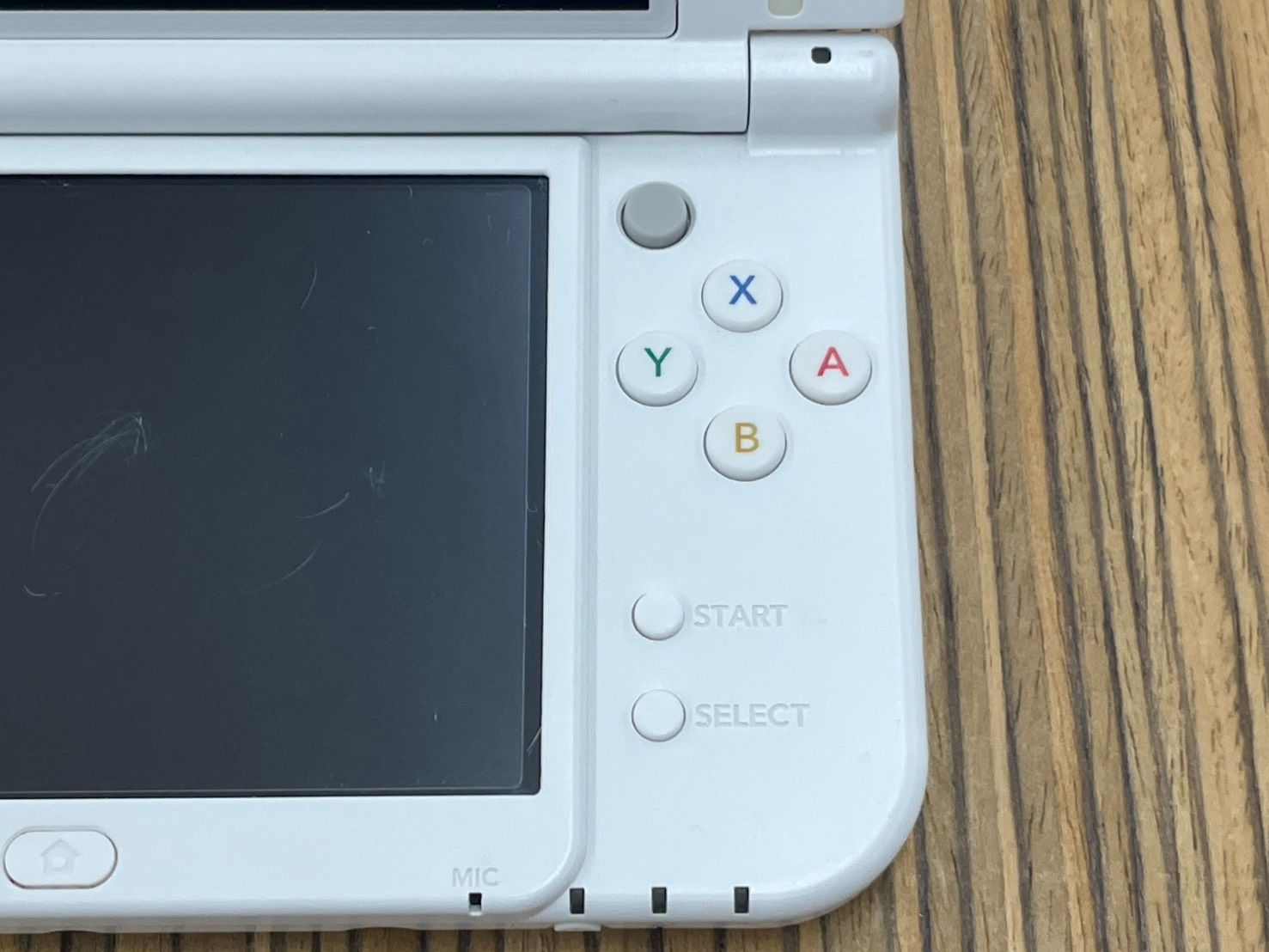 new Nintendo 3DS LL 任天堂 ホワイト RED-001 本体のみ 動作確認済み