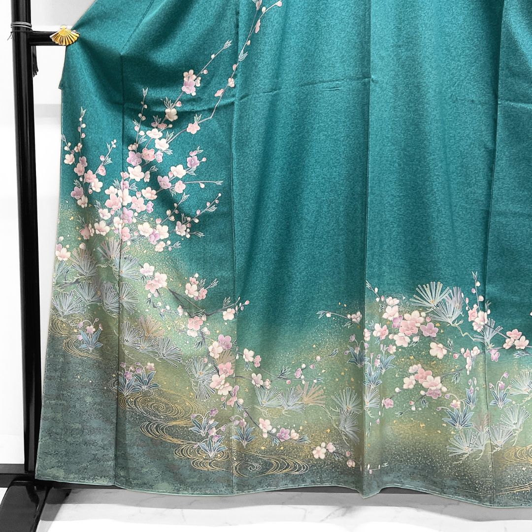 新品　たたき染に枝垂れ桜が描かれた小紋　着物 洗える 着物 お仕立て上がり 小紋 袷 枝垂れ桜 松竹梅 黒 レトロ