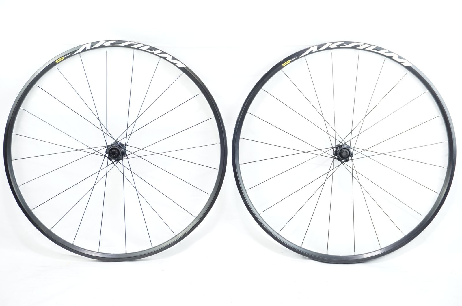 MAVIC 「マヴィック」 AKSIUM DISC シマノ11速 ホイールセット