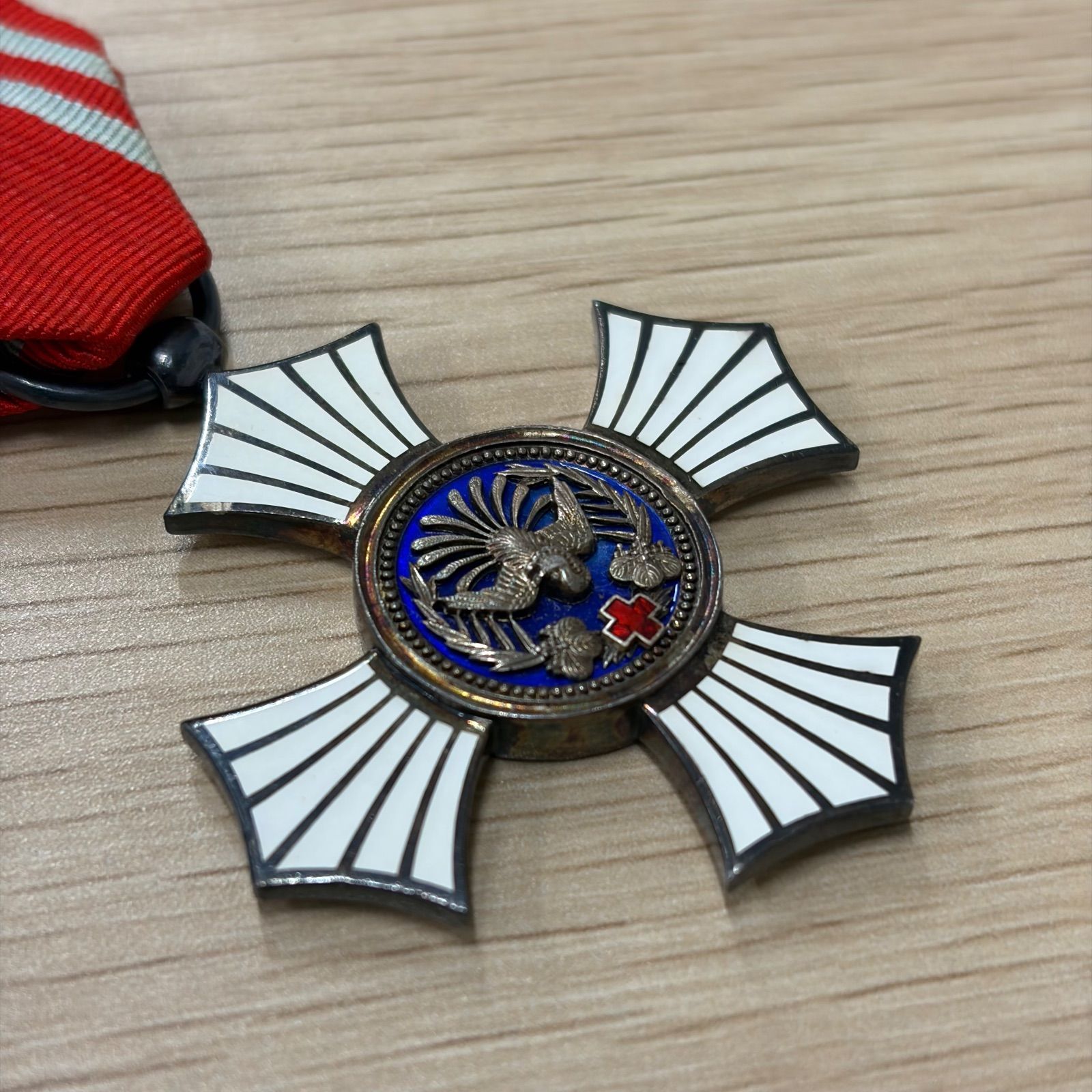 日本赤十字社 有功章勲章 明治21年 - メルカリ