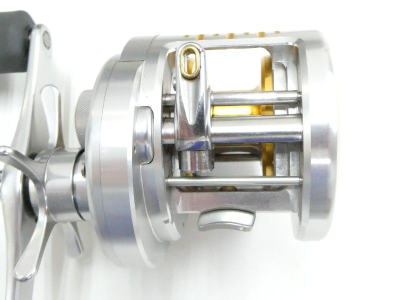 シマノ 10オシアカルカッタコンクエスト 200タイプJ HG 03-