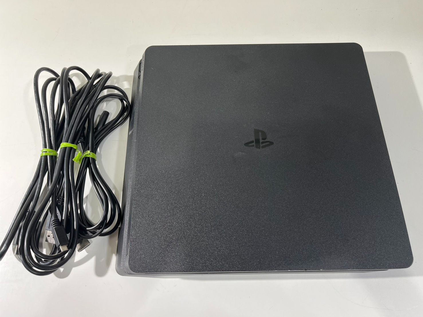本体 コード SONY CUH 2000 A ソニー PlayStation 4 PS