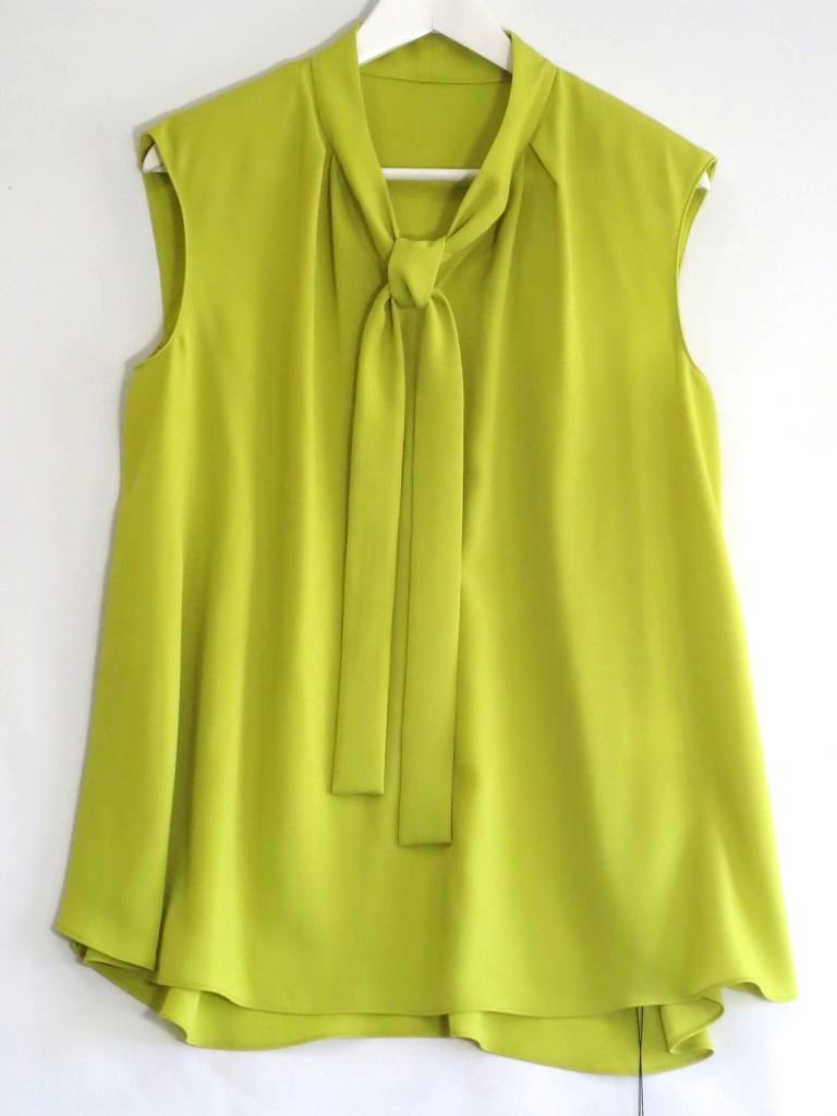 227294 ADORE アドーア イージーポリエステルボウタイブラウス ノースリーブ シャツ 38 531 2110517