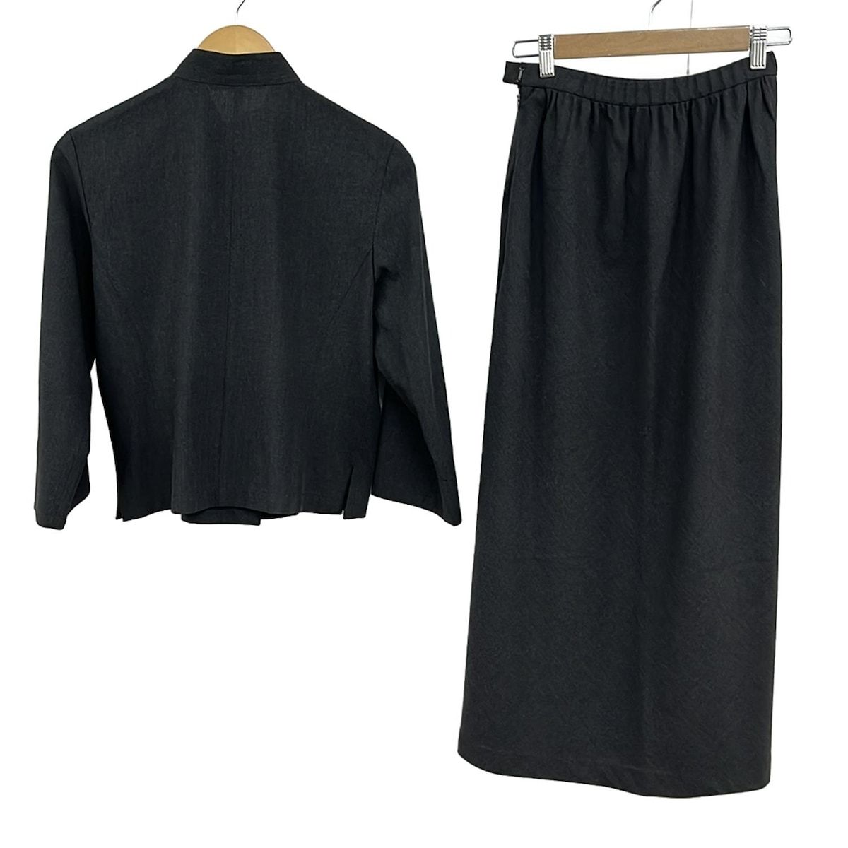 L EQUIPE YOSHIE INABA レキップ ヨシエイナバ スカートセットアップ レディース - ダークグレー