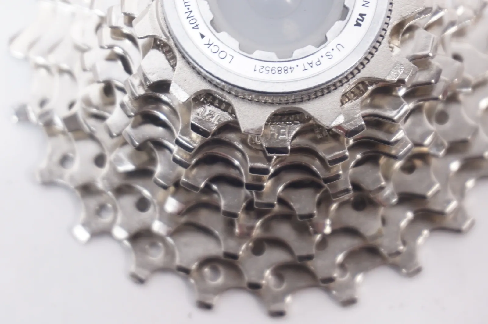 パーツ CS-5600 11-23T パーツ CS-5600 11-23T バイク SHIMANO 「シマノ」 105 CS-5600 11-23T