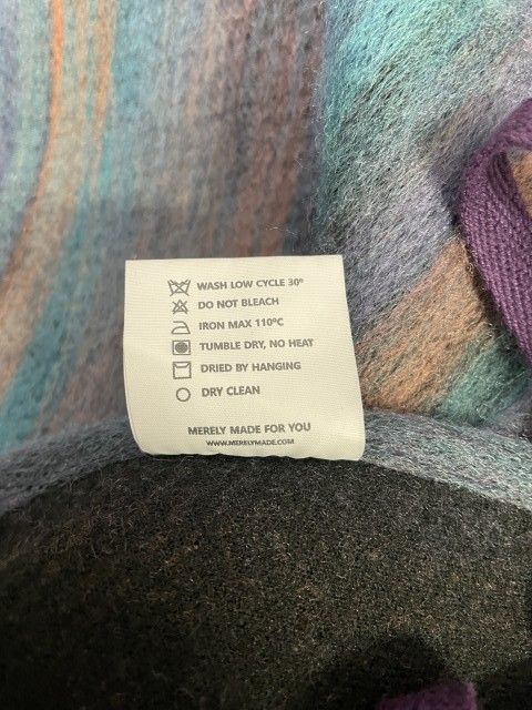 中古】MERELY MADE ﾒｱﾘｰﾒｲﾄﾞ PREMIUM SAPA OURORA VEST ﾌﾟﾚﾐｱﾑ ｻﾊﾟ