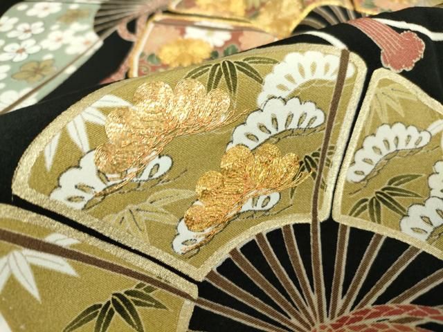  平和屋着物 豪華黒留袖 駒刺繍 扇面花文 金彩 正絹 az 黒留袖 着物