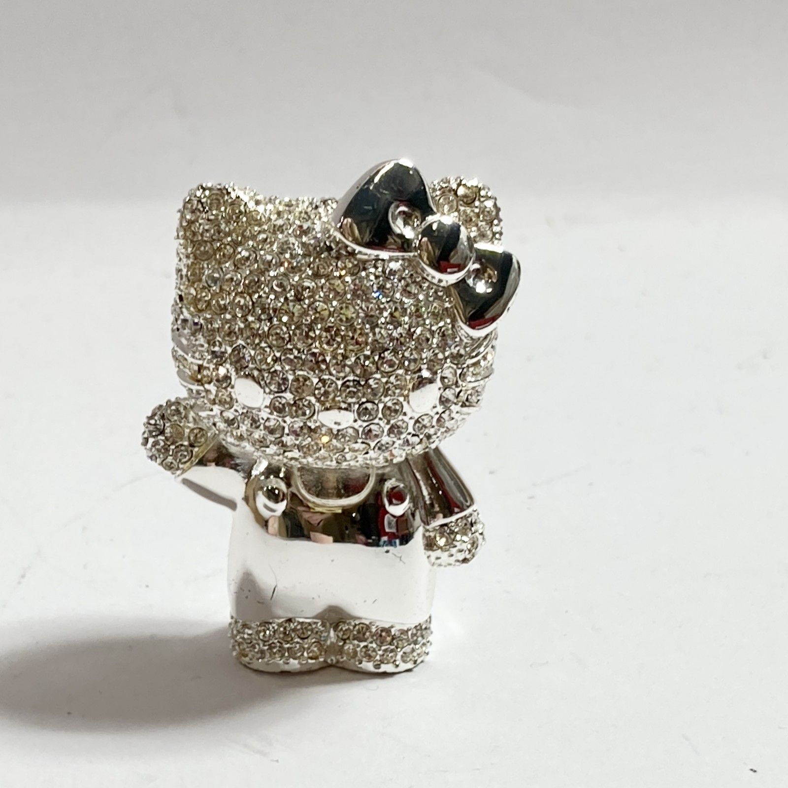 ハローキティ☆石の置物　オブジェ 中古品 石像 キティーちゃん 置物 オブジェ 御影石