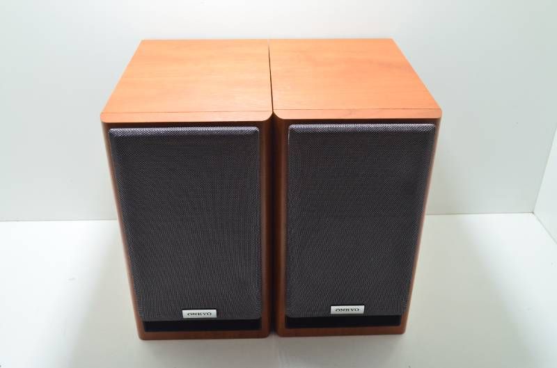 送料無料】オンキヨー ONKYO D-NFR7 スピーカー ペア 木目 70W 4Ω