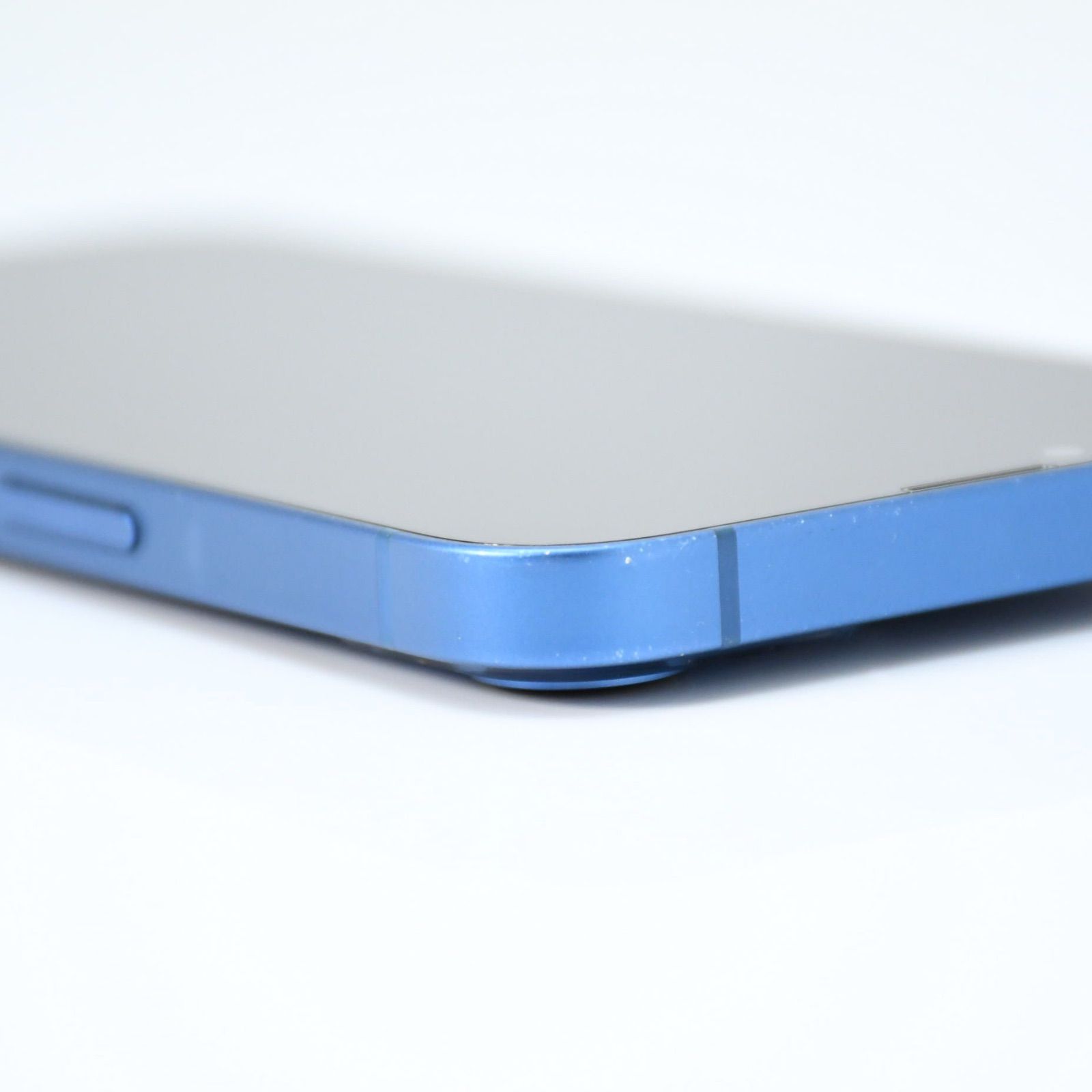 純正バッテリー81%】SIMフリー iPhone13 256GB ブルー - メルカリ