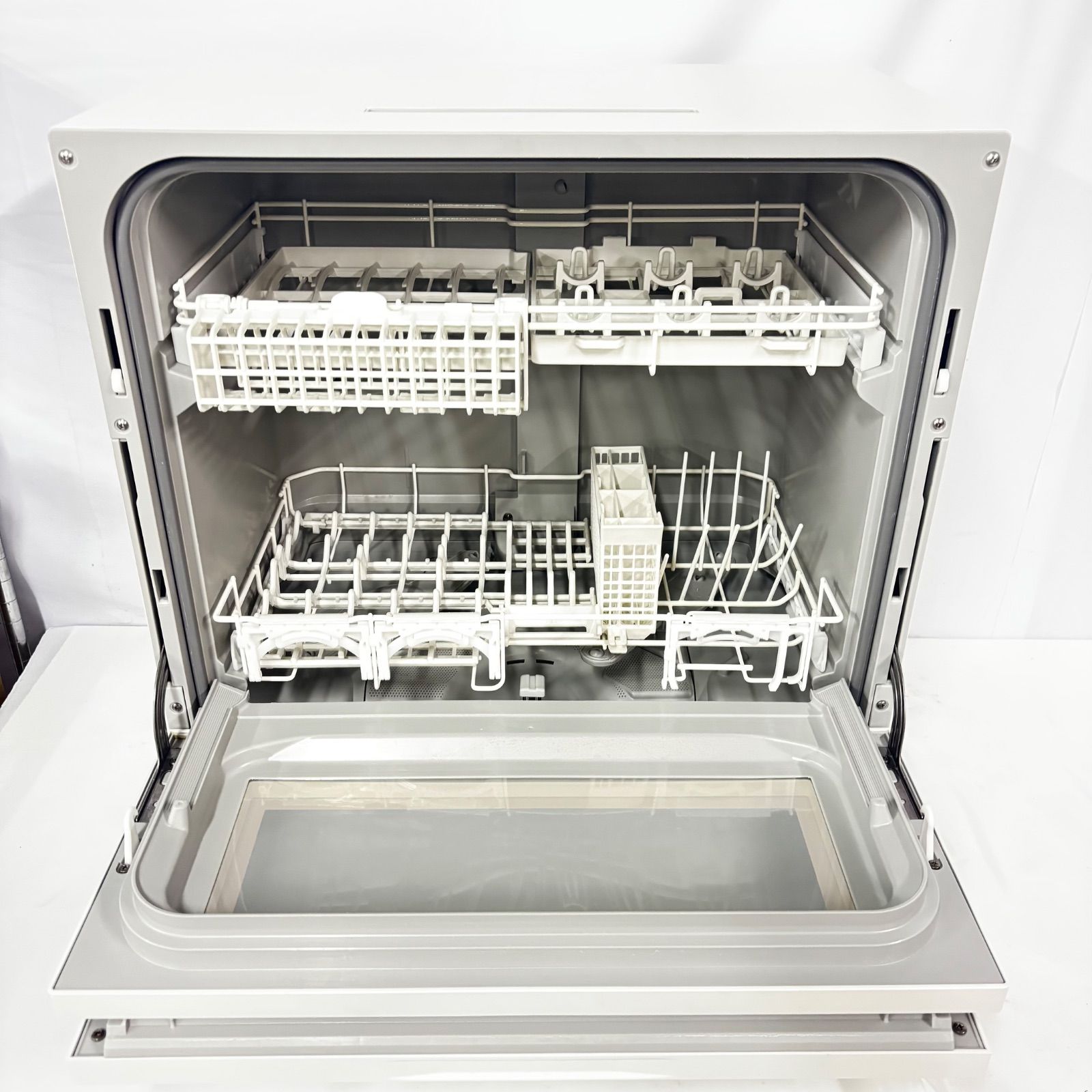 4 食器洗い乾燥機