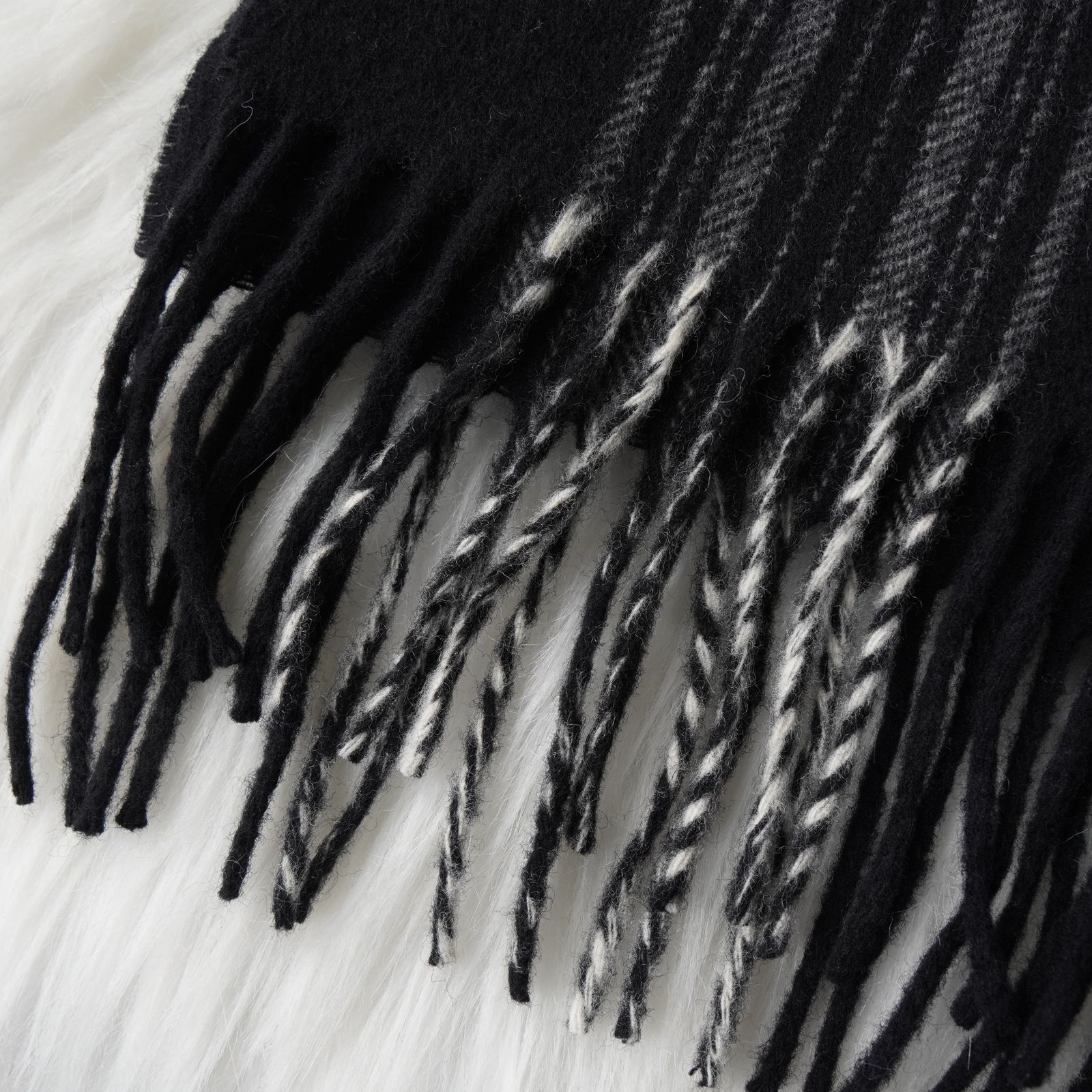 BlackFriday限定割引5％オフ】トムフォード チェック柄 ウール