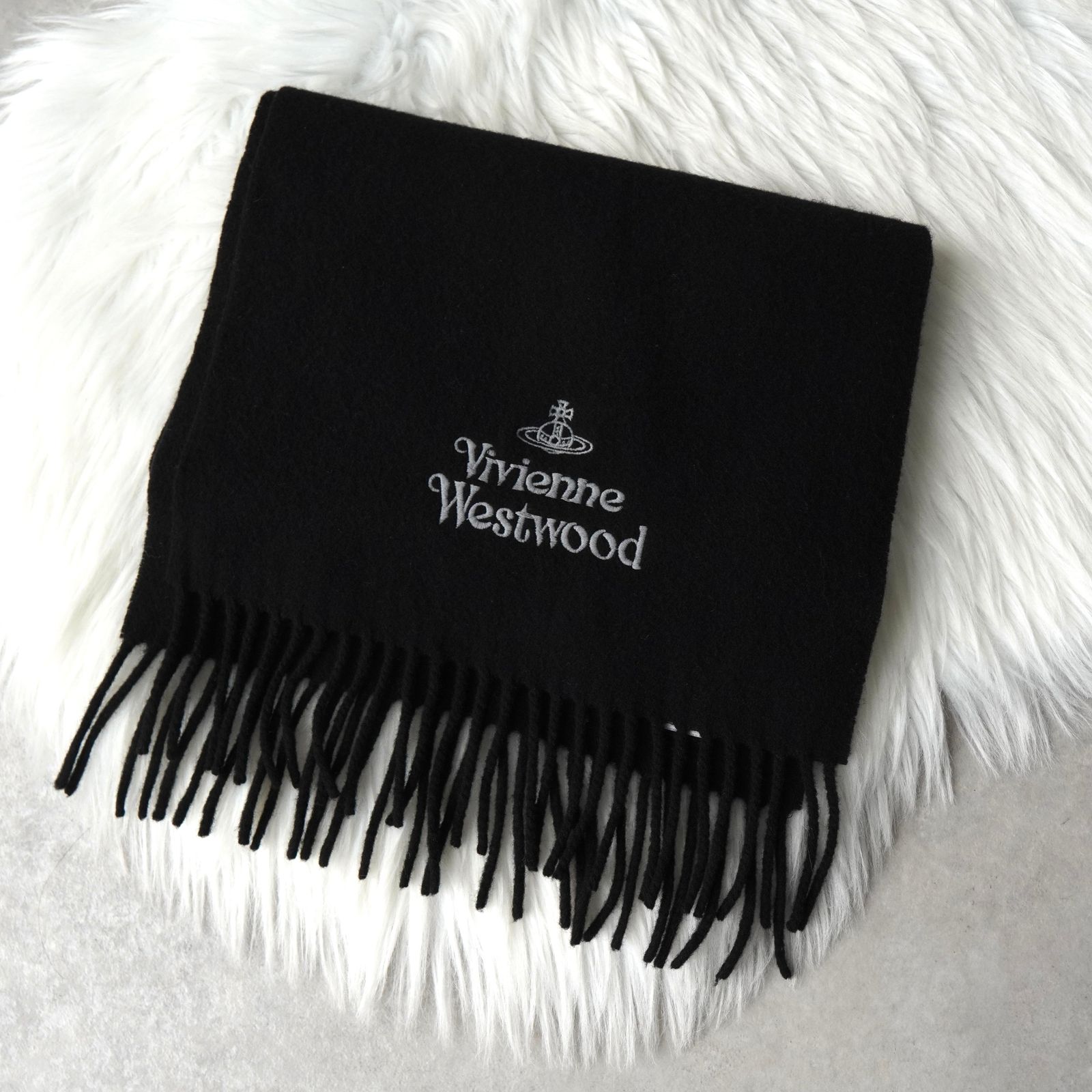 BlackFriday限定割引5％オフ】ヴィヴィアン ウエストウッド オーブ