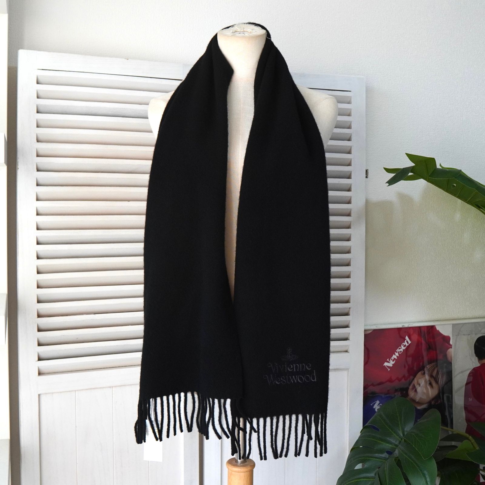 ヴィヴィアン ウエストウッド オーブ ウール マフラー ブラック タグ