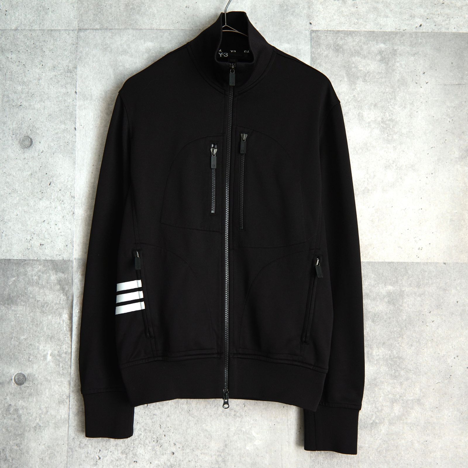 BlackFriday 割引5％オフ ワイスリー スリーストライプス トラックジャケット ブラック