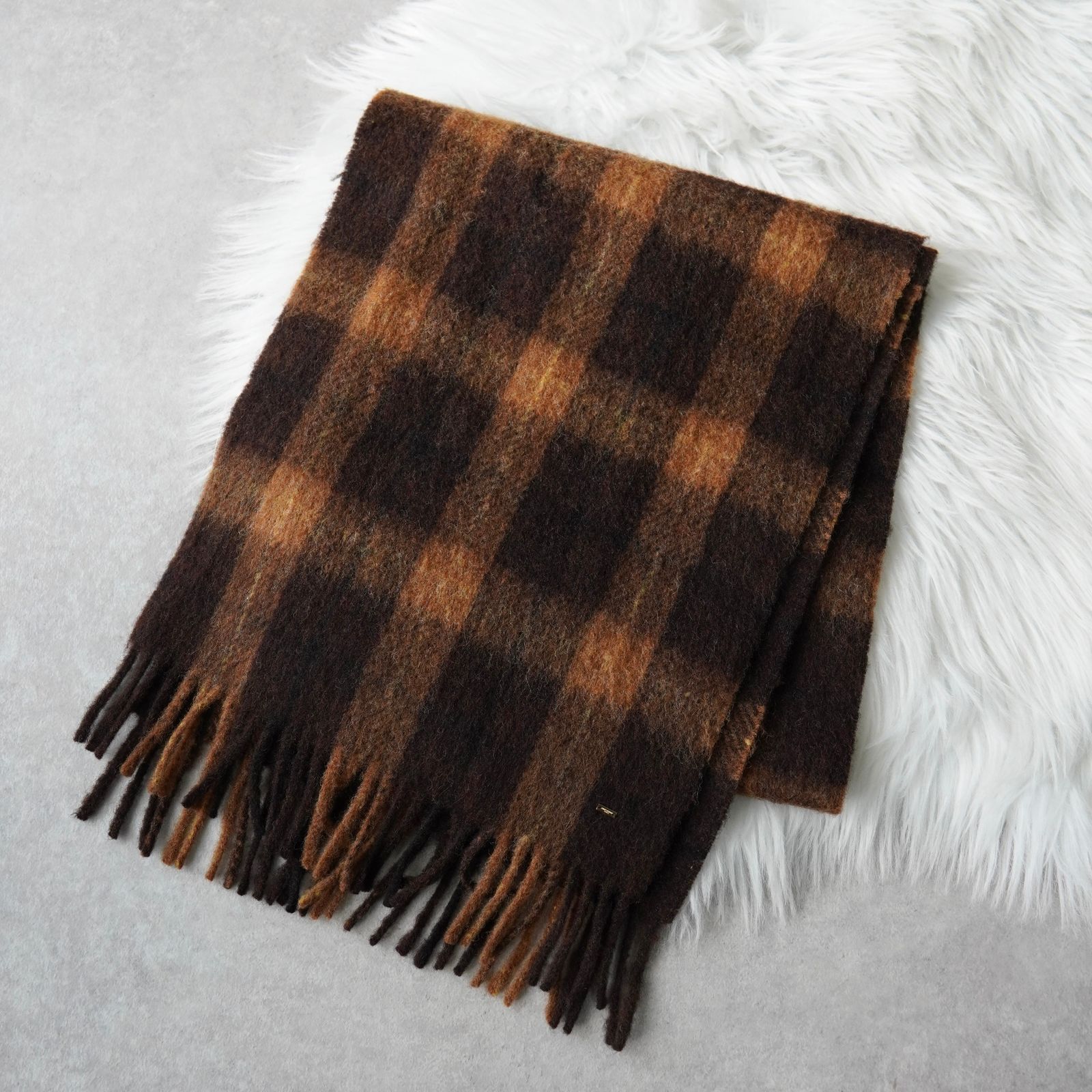 BlackFriday限定割引5％オフ】サンローラン パリ チェック柄 ウール