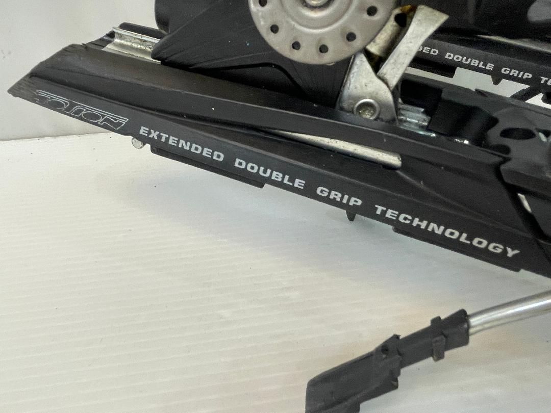 ◇ スキー ビンディング VOLKL Tiger Shark MARKER MOTION 3-12 Tiger