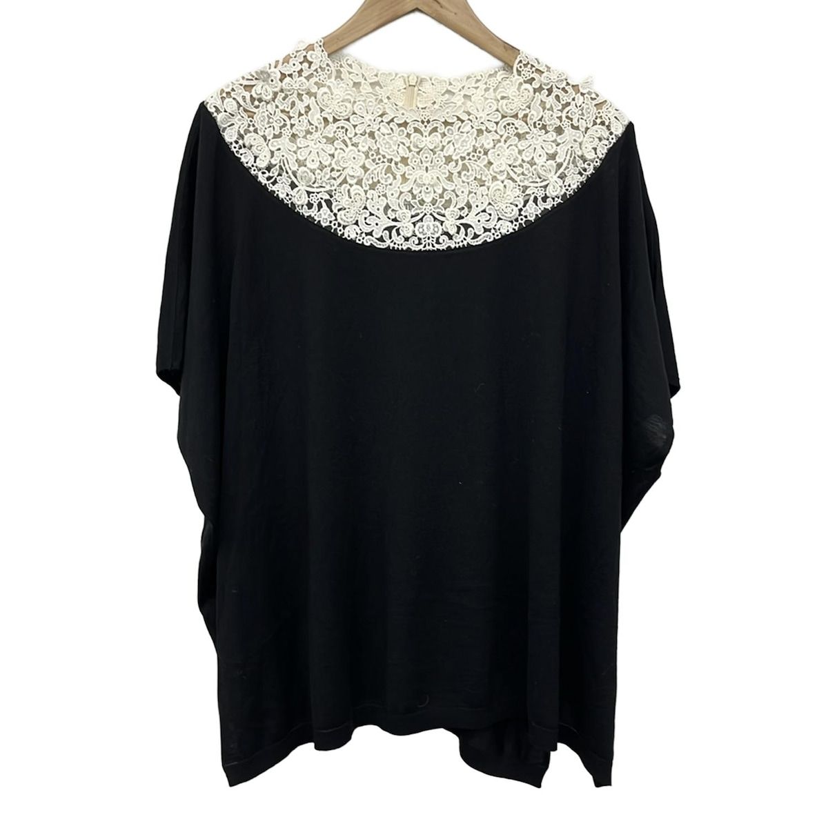 VALENTINO バレンチノ チュニック サイズＬ L レディース - 黒×アイボリー クルーネック 半袖 レース