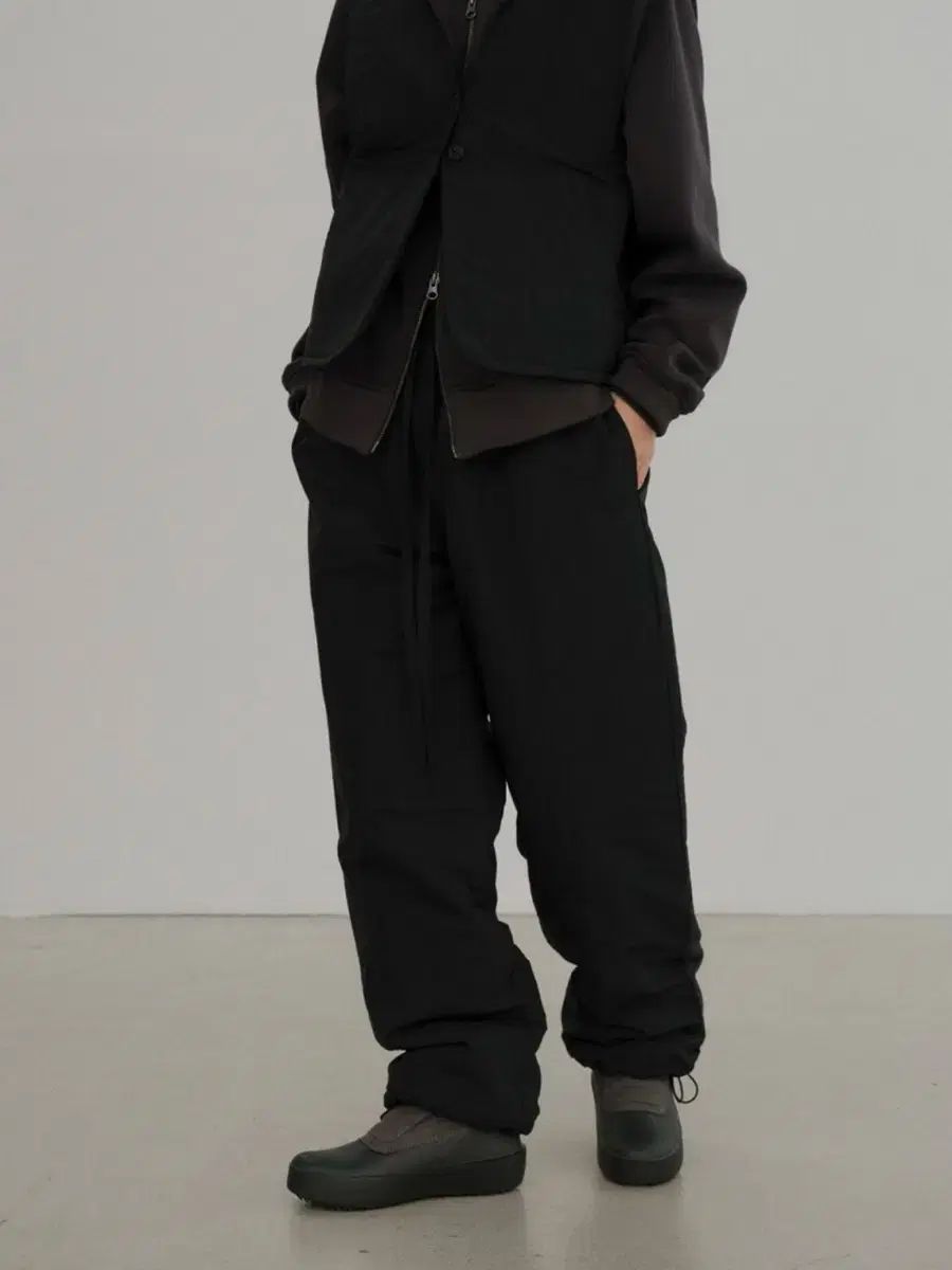 コワ ダウンパンツ 3 mシンサレート素材