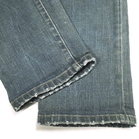 DOLCE&GABBANA ドルチェアンドガッバーナ イタリア製 ロゴプレート付き