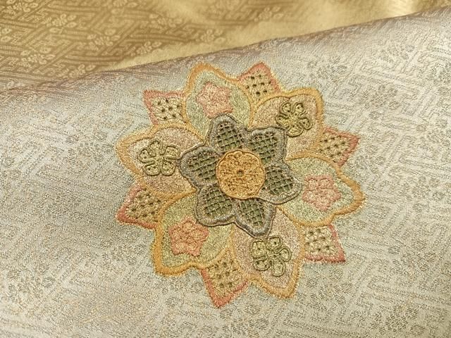 平和屋着物▽訪問着 中国三大刺繍 スワトウ刺繍 汕頭刺繍 舞花文 暈し