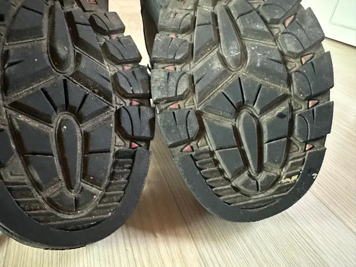  ブラック ストーム GAMMA 255 mm 登山靴 登山靴 トレッキングシューズ アウトドアシューズ