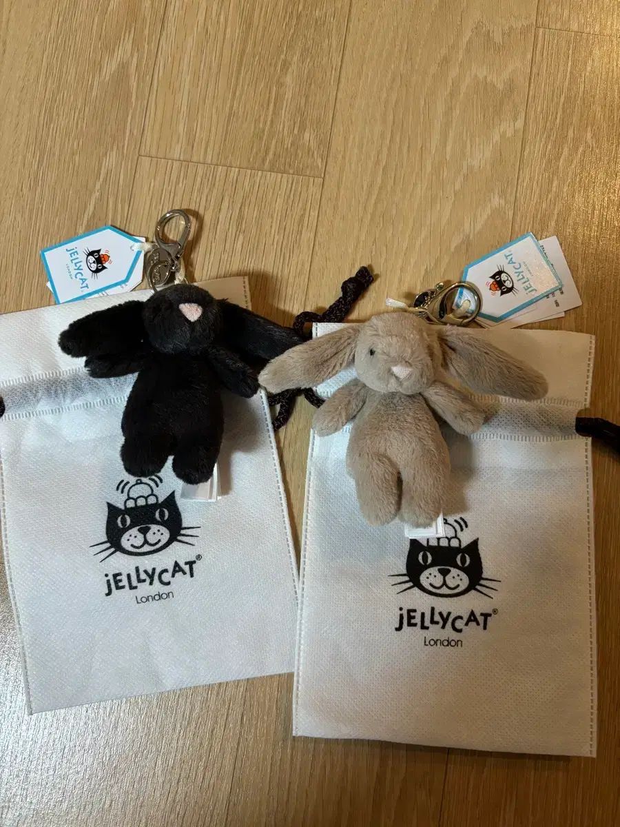 JELLYCAT ジェリーキャット BUNNY バニー キーホルダー バソロミュー インキー ブラック
