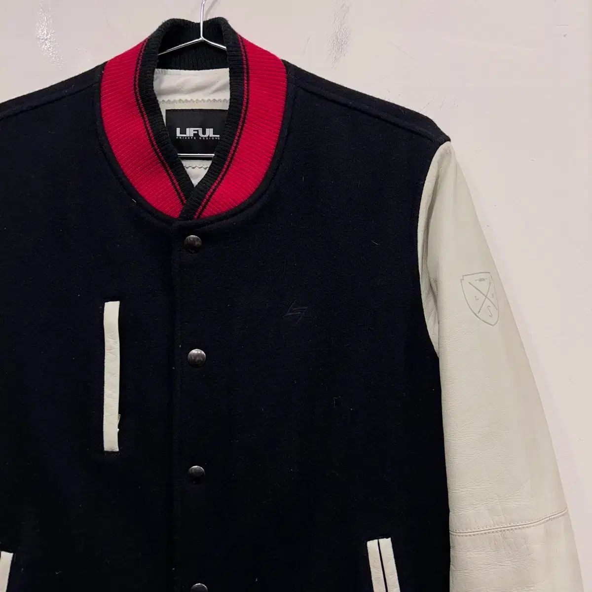 LIFUL カシミヤブレンド カウハイドスリーブ スタジアムジャケット