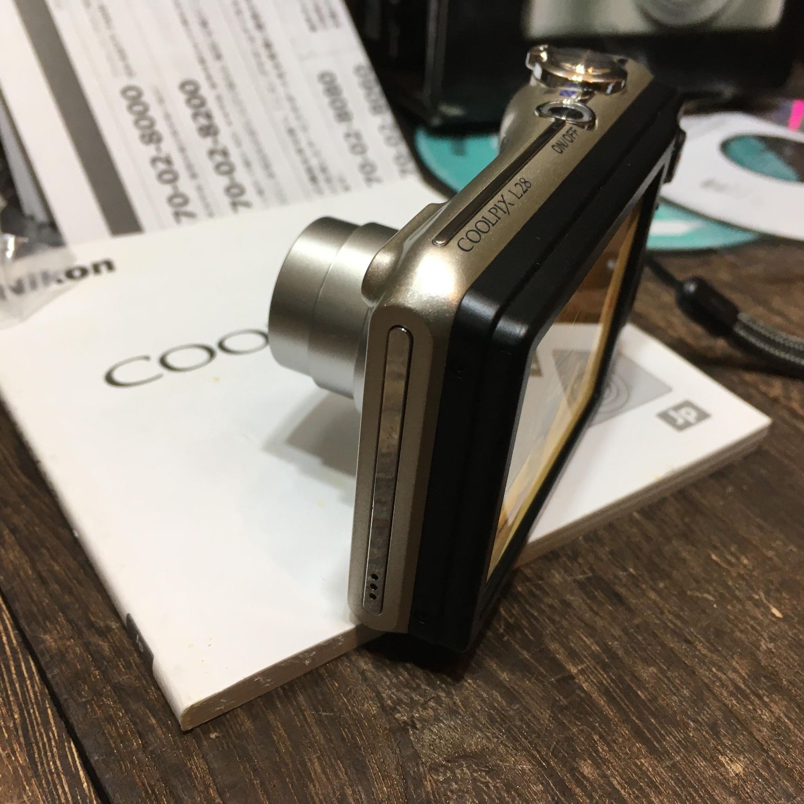 デジタルカメラ Nikon COOLPIX L28 ニコン クールピクス コンデジ 