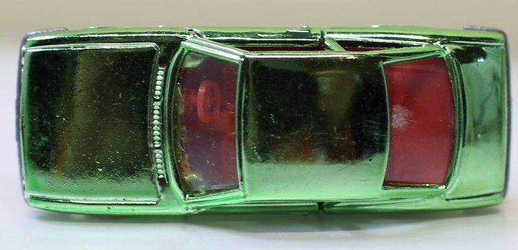 USED 箱無し トミカ 黒箱 10 いすゞ 117クーペ 1800XE 1/62 日本製