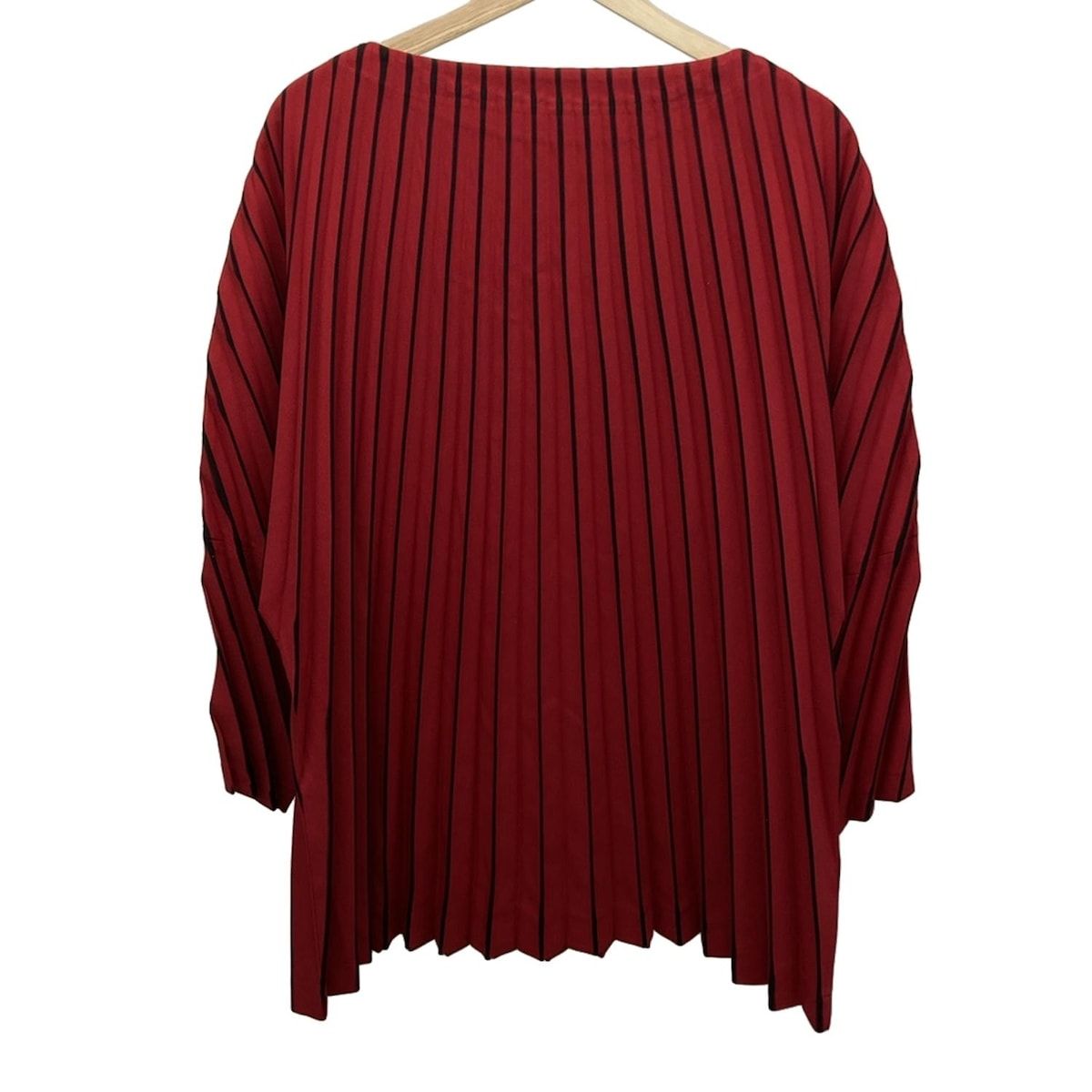 イッセイミヤケ チュニック サイズ2 M レディース レッド 黒 クルーネック 長袖 プリーツ ドルマンスリーブ 半袖 チュニック トップス
