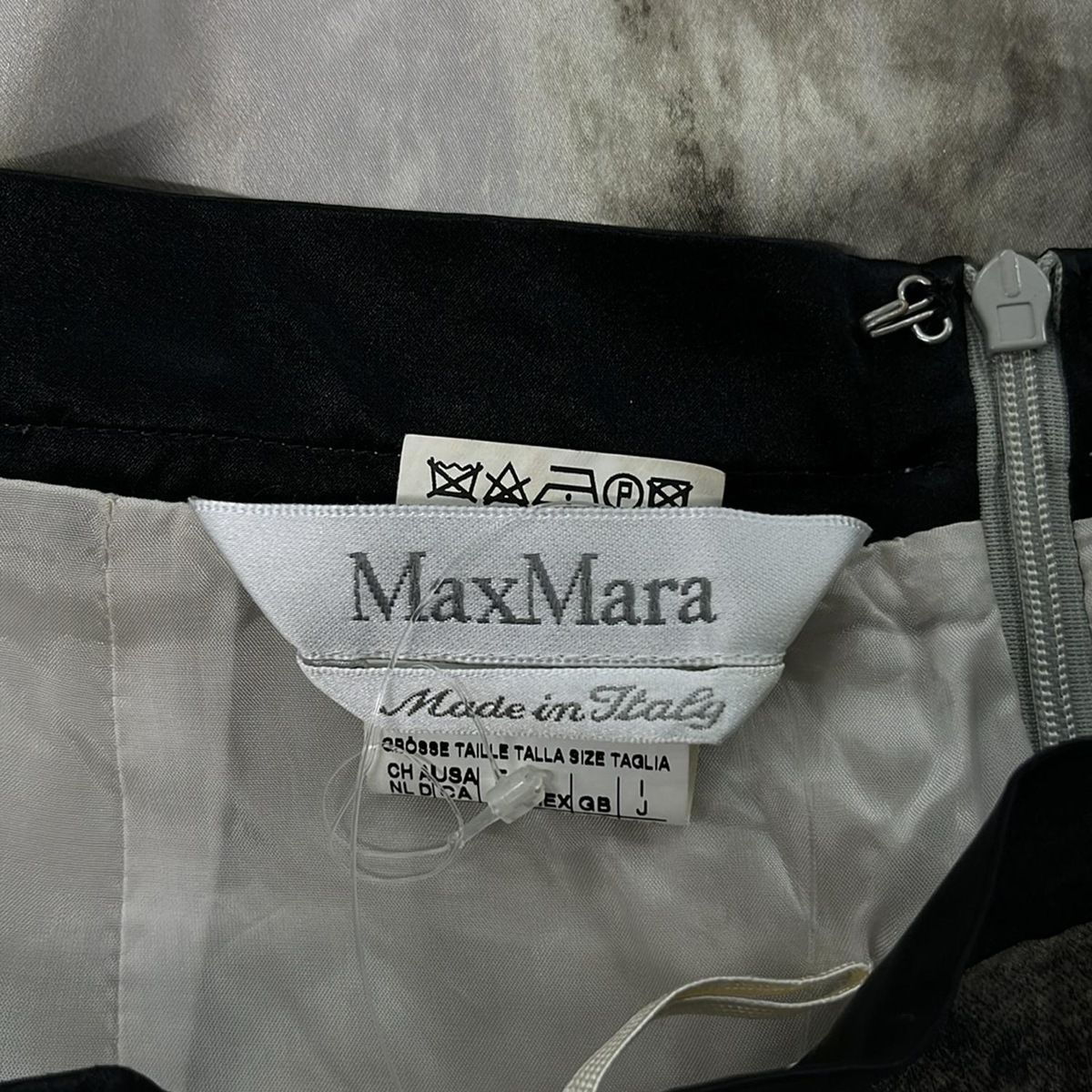 Max Mara マックスマーラ スカート サイズ44 L レディース - 黒×カーキ×マルチ ひざ丈