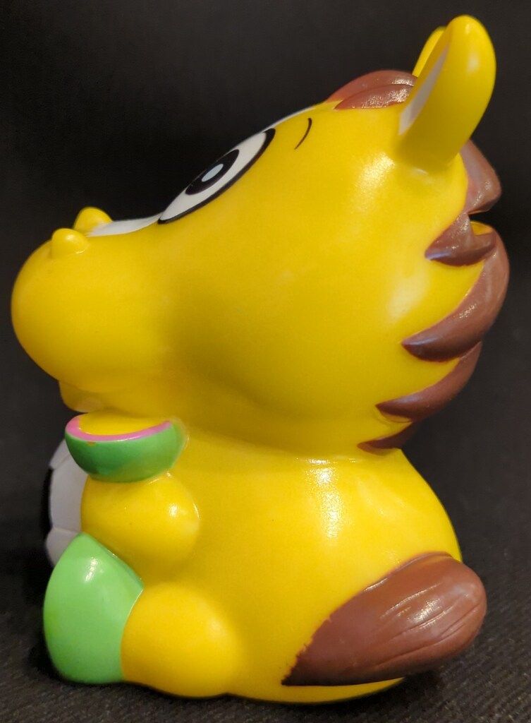 JA 貯金箱 黄色い馬 サッカー 105mm - メルカリ