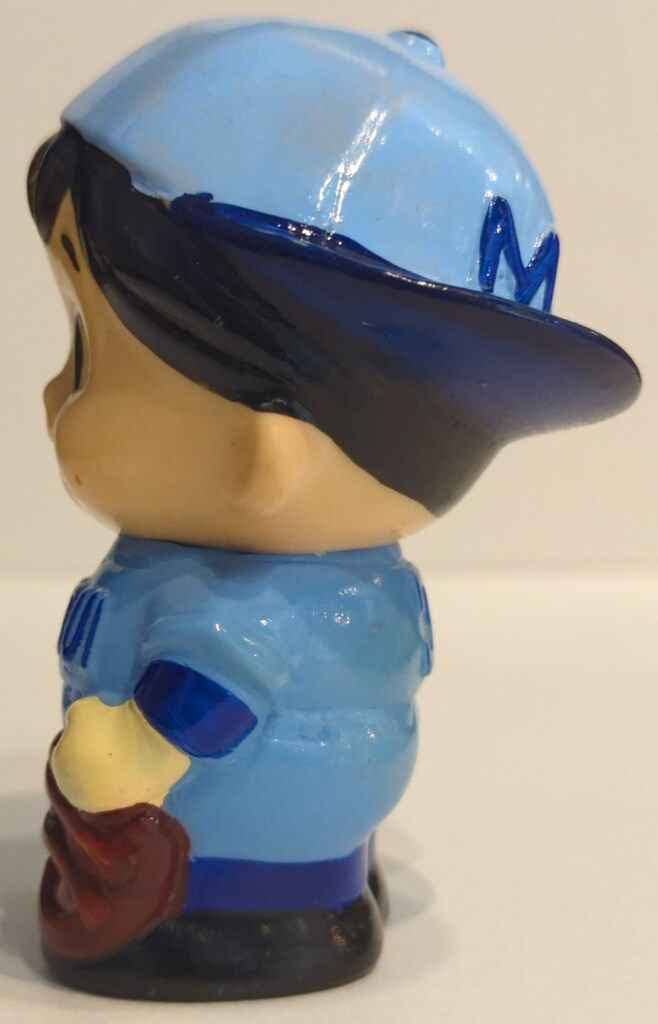 三井銀行 貯金箱 立ち/青/三井坊や キャッチャー 95mm - メルカリ