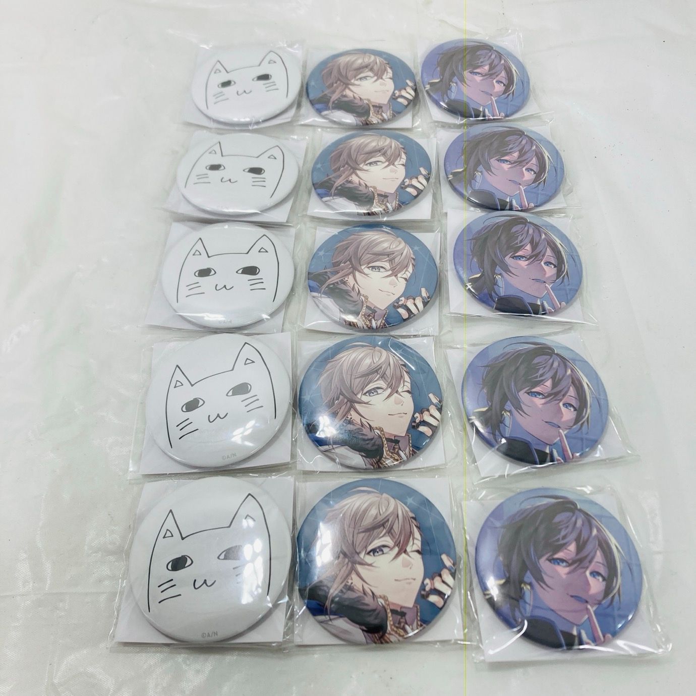 未使用 にじさんじ ChroNoiR 叶 ロト 缶バッジ カプセルトイ 15個