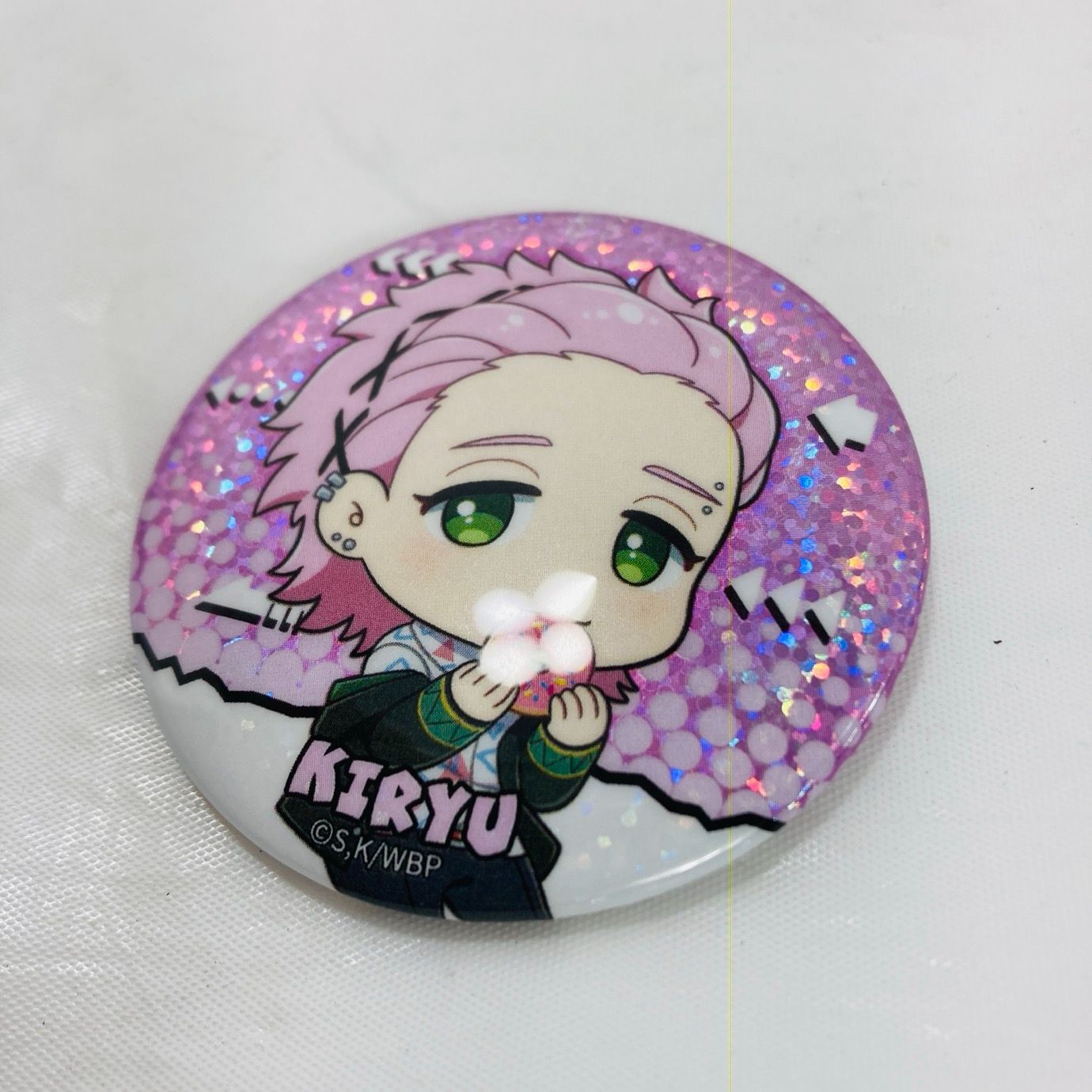 WIND BREAKER もぐもぐver 缶バッジ 桐生三輝 ホログラム 通常仕様 6点