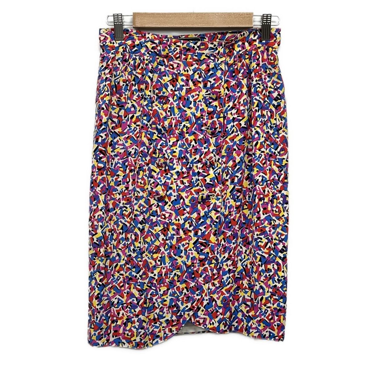 FENDI フェンディ 巻きスカート サイズ42 M レディース - 白×ネイビー×マルチ ひざ丈|シルク|365