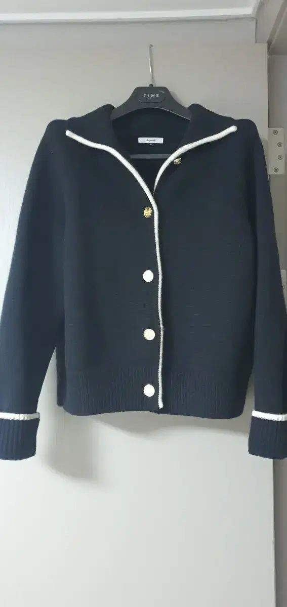 ディパウンド 黒色 カーディガンジャケット