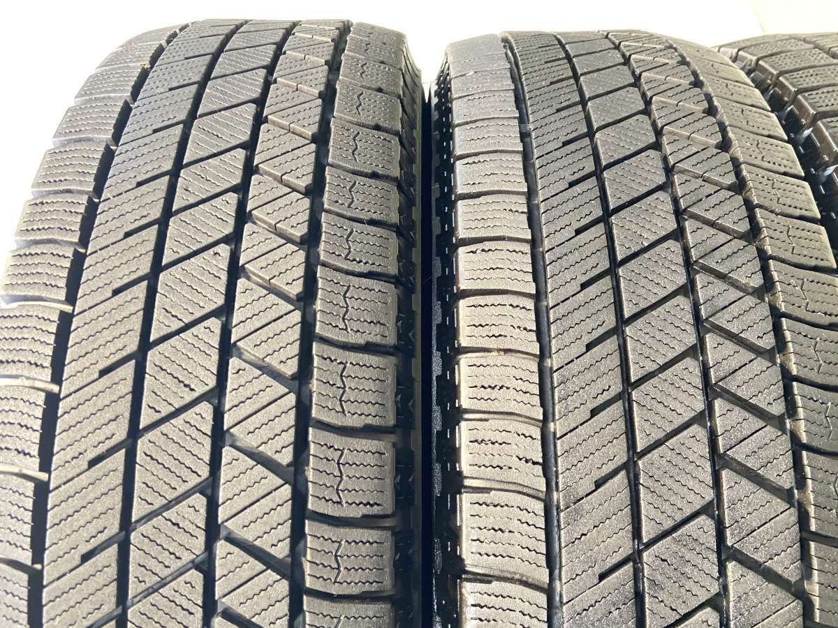 タイヤ スタッドレスタイヤ