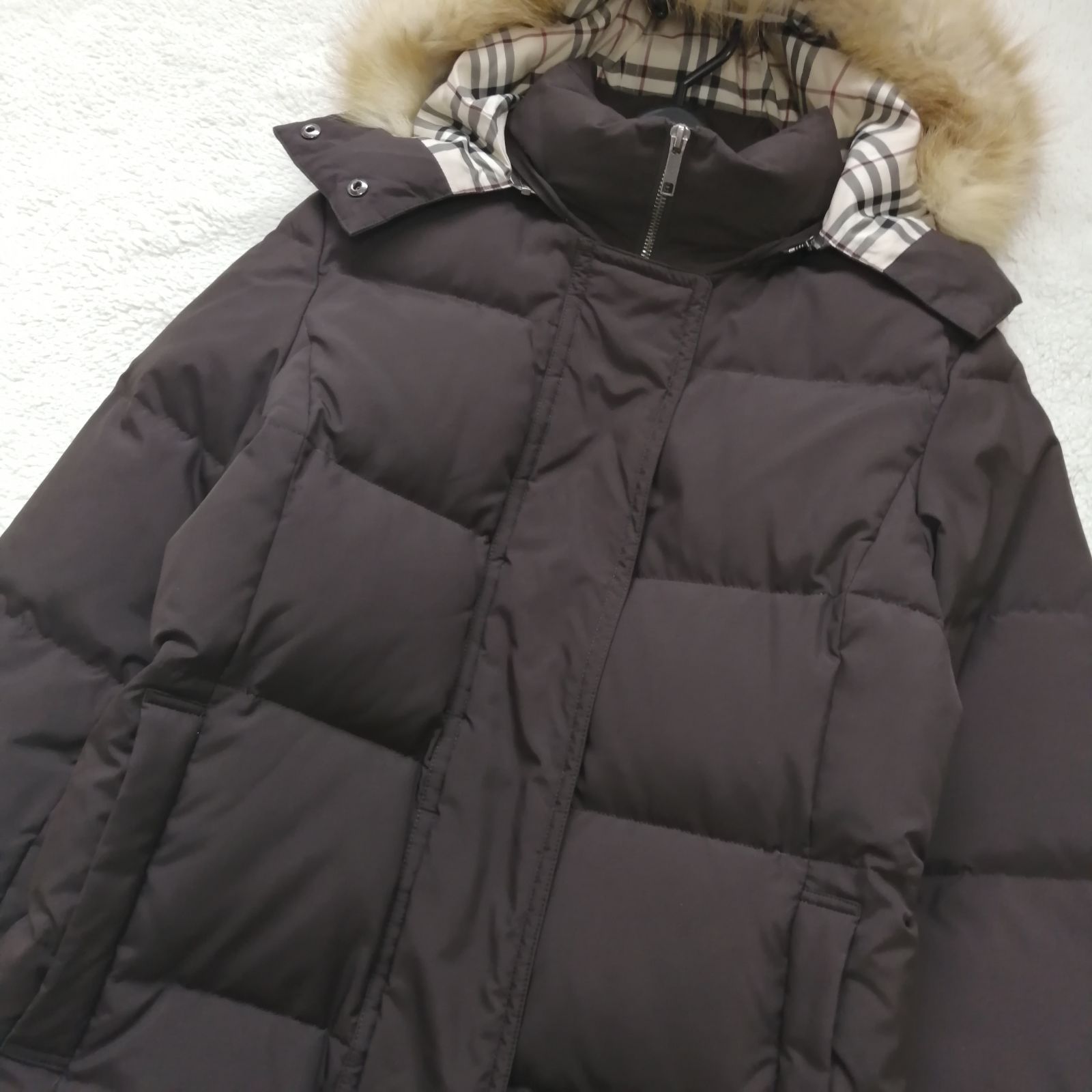 バーバリーロンドン ダウンジャケット ノバチェック ショート ブラウン