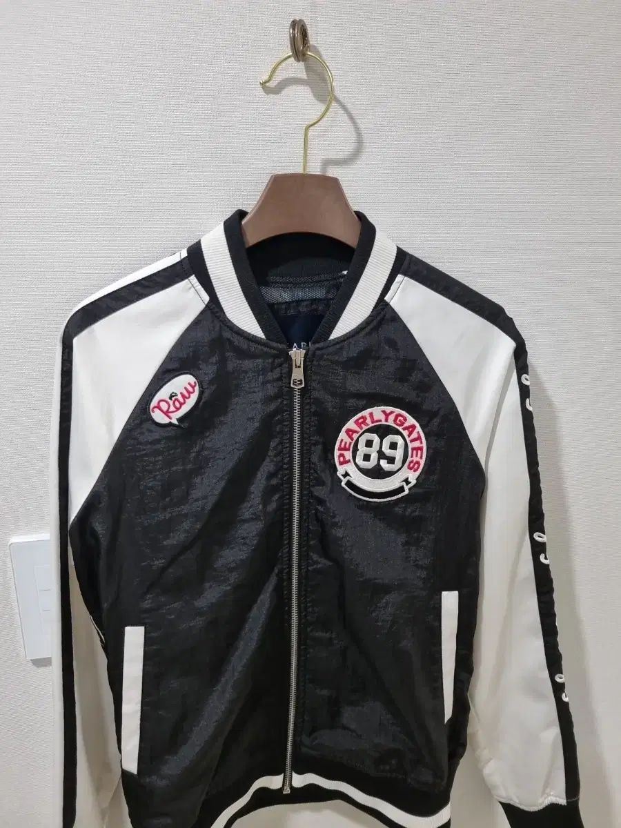 ブラック ホワイト