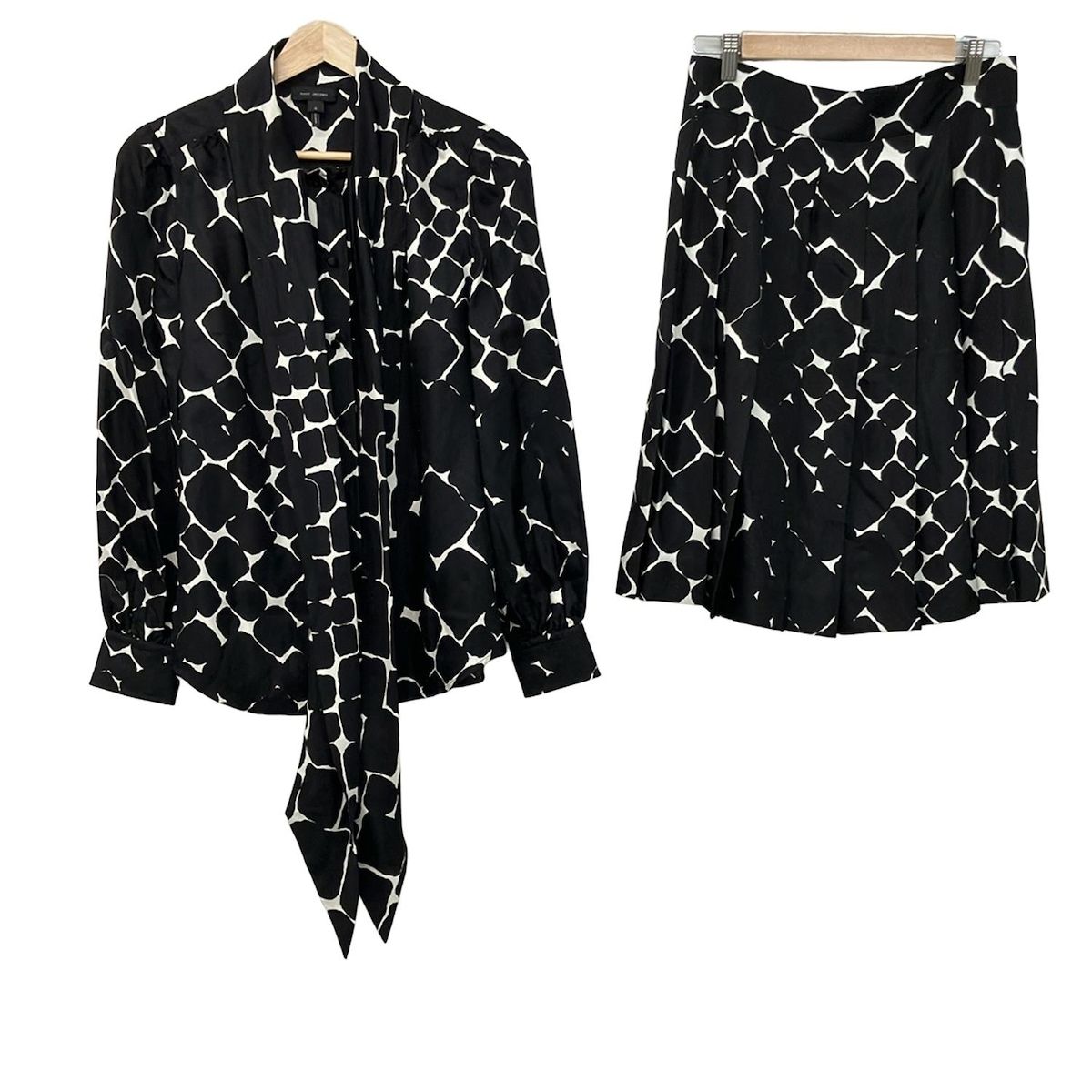 【美品‼️お値下げ中！】MARC JACOBS MA-1風スカート ダブルジッパー MARC JACOBS(マークジェイコブス) スカートセットアップ レディース