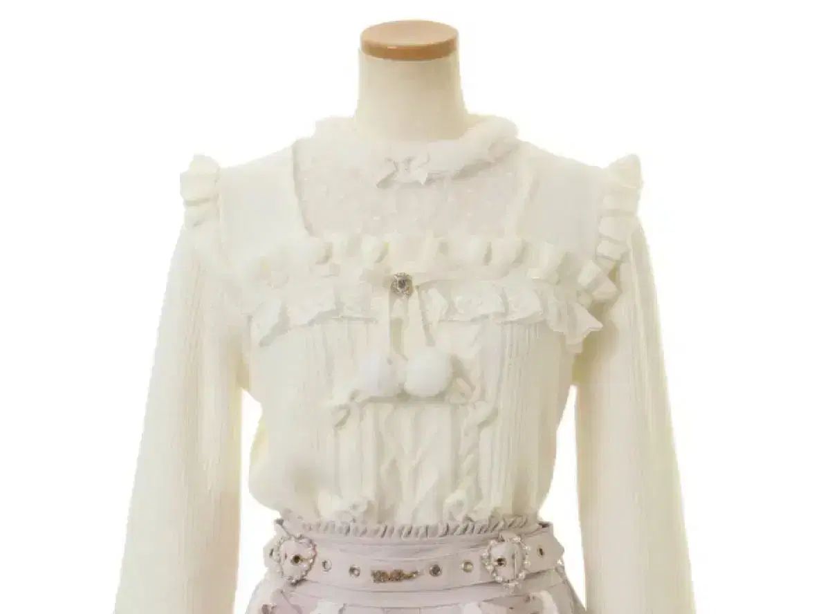 リズリサ LIZLISA モヘア ポンポンニット 量産型 ホワイト - メルカリ