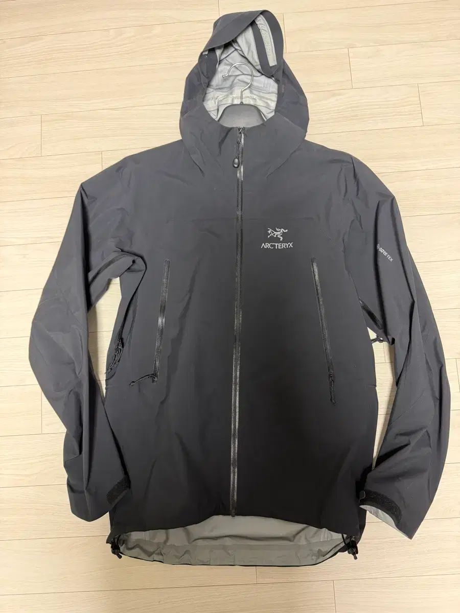 ARC TERYX アークテリクス ZETA ar m