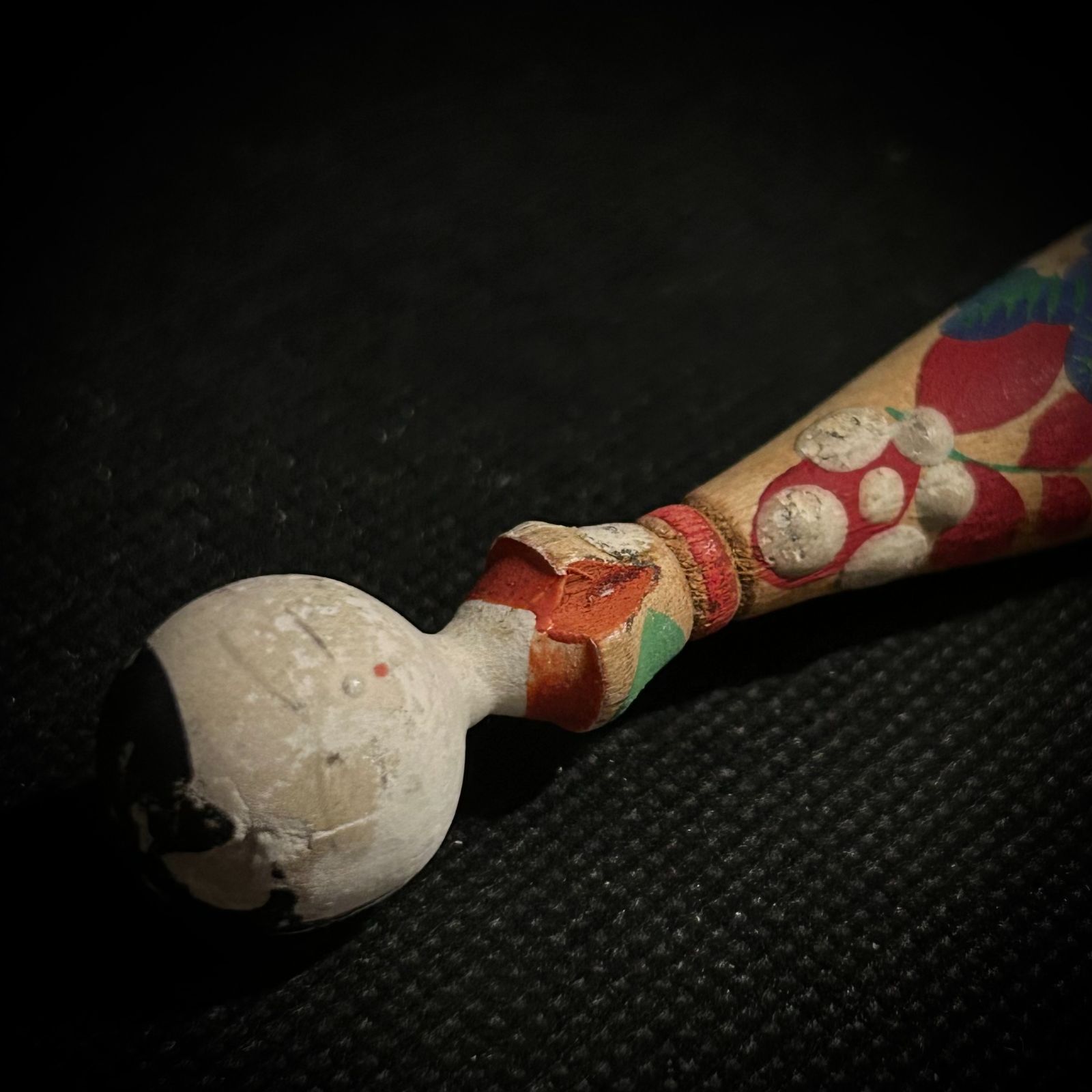 曰く付き人形】集落で見つかったこけし／特級呪物 - メルカリ