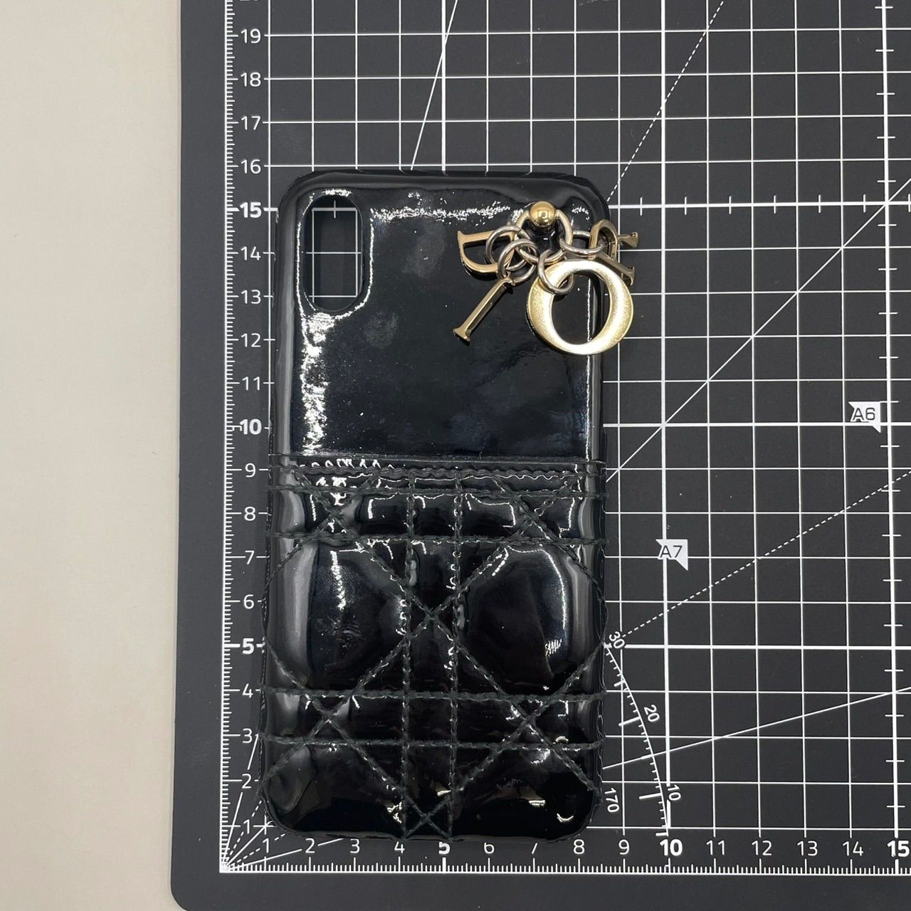 美品 Christian Dior クリスチャンディオール レディディオール iPhone