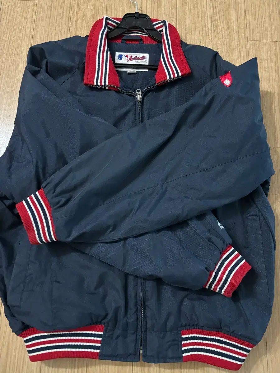 L) マジェスティック ボストン レッドソックス ジャケット 出品 - メルカリ