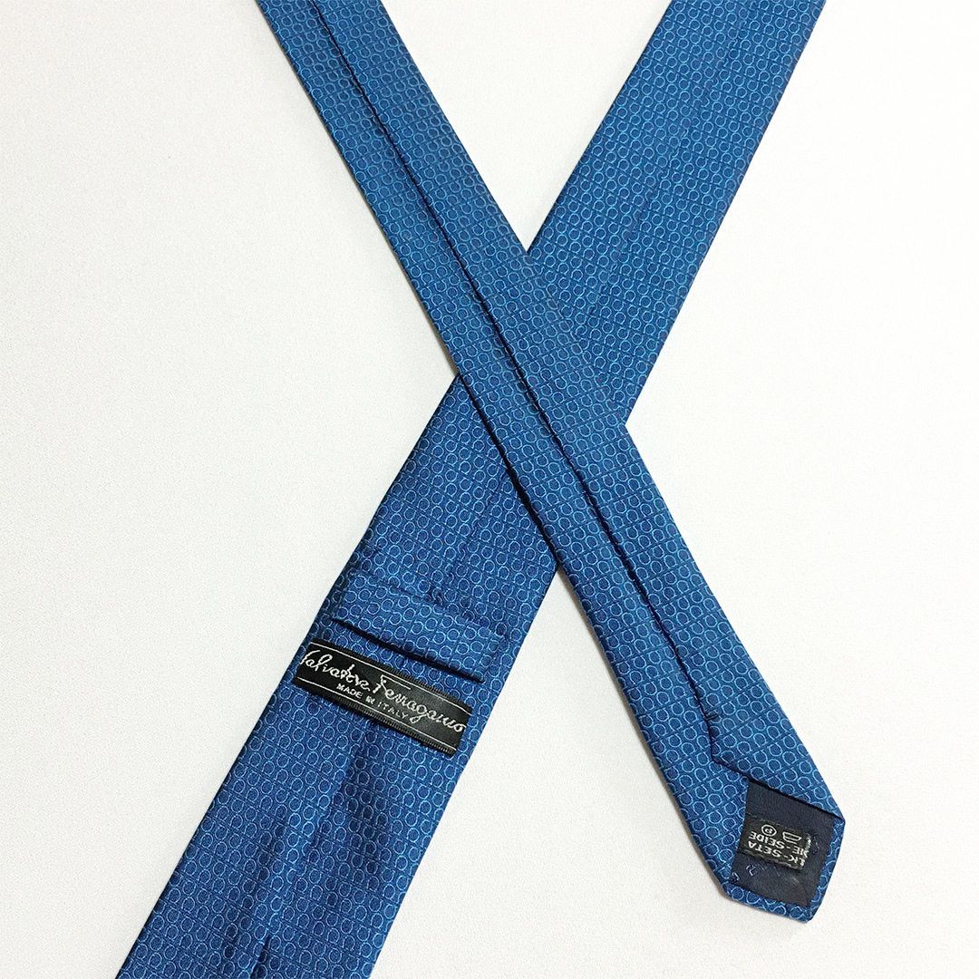 未使用級 サルヴァトーレフェラガモ Salvatore Ferragamo ネクタイ