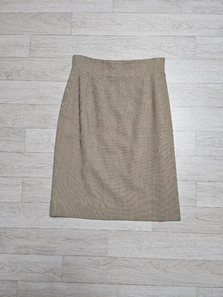 CELINEのハウンドトゥース パータン ウール Hライン スカート