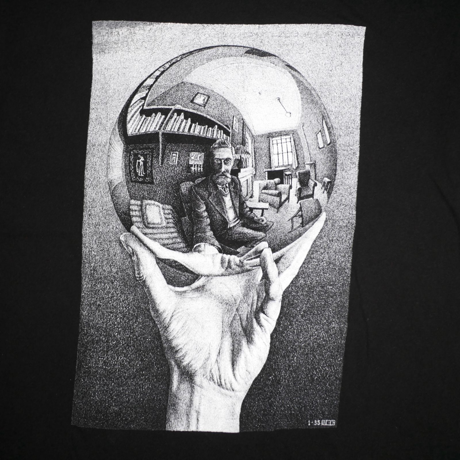 L】M.C. ESCHER MC エッシャー 球面鏡の手 Hand with Reflecting